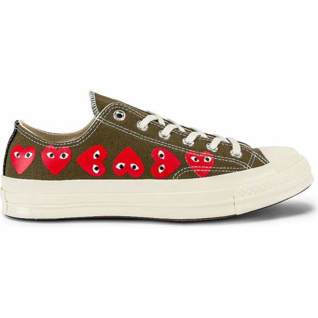 comme des garcons play emblem low top sneaker