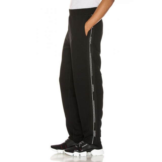 jogging pants black