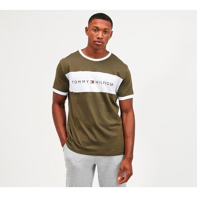 トミー ヒルフィガー Tommy Hilfiger メンズ Tシャツ トップス Retro Ringer T Shirt Army Greenの通販はau Pay マーケット フェルマート
