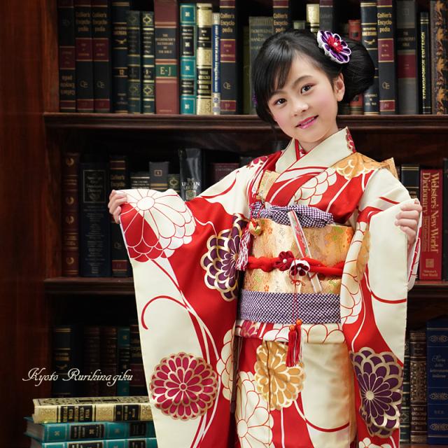 七五三 着物 7歳 フルセット 菊乃 きくの レトロ モダン きもの 四ツ身 女の子 七才用 子供用振袖 京都の通販はau Pay マーケット 京都瑠璃雛菊