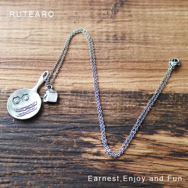 面白い アクセサリー ネックレス メンズ フライパン ベーコン アンティークシルバーの通販はau Pay マーケット ルテアロ