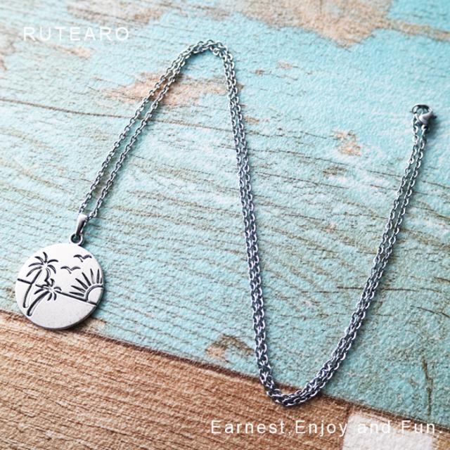 ネックレス ペンダント レディース メンズ 太陽 海 アウトドア シルバー やしの木 アンティーク調の通販はau Pay マーケット ルテアロ