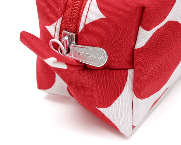 廃番品 マリメッコ ラシィマット ポーチ タイミ ホワイト レッド Marimekko Rasymatto Taimiの通販はau Pay マーケット Ideale イデール