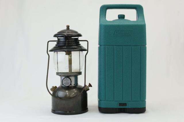 送料無料】コールマン Coleman ランタン 2OOAビンテージ 1952年 8月製