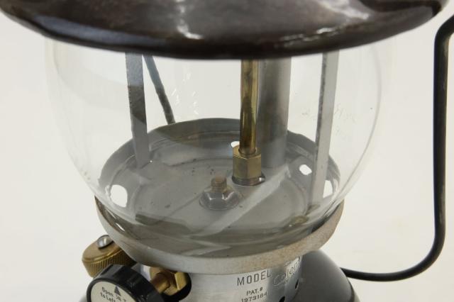 【送料無料】コールマン Coleman ランタン 200A ビンテージ 1957年 9月製 おまけ付き アウトドア キャンプ用品 沖縄・離島 配送不可 C3C_7