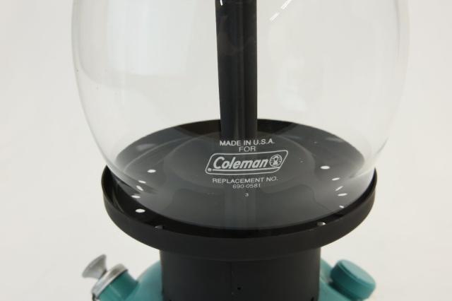 【送料無料】コールマン Coleman ランタン 635B743J 1993年10月製 ケース付き アウトドア キャンプ用品 沖縄・離島 配送不可 C3C_3