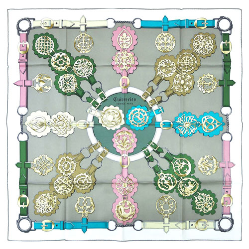 わけあり エルメス スカーフ Hermes ソルド カレ ツイル シルク100 90cms Cuivreries グリーングレー ブロン オールドローズ の通販はau Wowma 買付道 Jjブランド専科