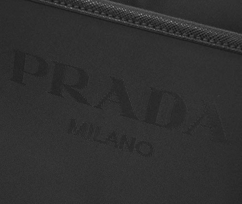 プラダ バッグ 2vh797 Prada メンズ メッセンジャーバッグ 斜めがけ Tessuto Saffian Nero ナイロン カーフ ブラック アウトレットの通販はau Pay マーケット 買付道 Jjブランド専科