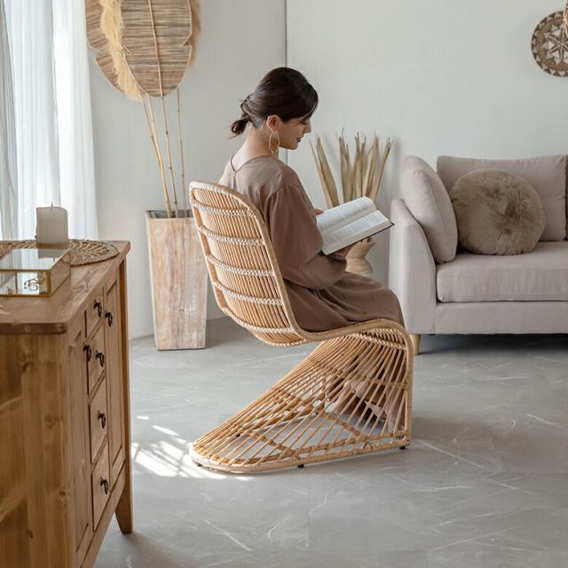 チェア ラタンチェア ラタン 籐 スチール 1脚 ナチュラル ベージュ 約 W 49cm D 69cm H 90cm 座面高 40cm 椅子 ダイニングチェア ラウンジチェア ロッキングチェア 一人用 オブジェ 店舗 家具 おしゃれ リゾート モダン アジアン 家具 バリ島 [13957]