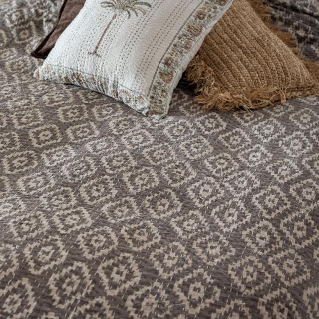 マルチカバー マルチ キルト カバー 大判 ブランケット 正方形 200