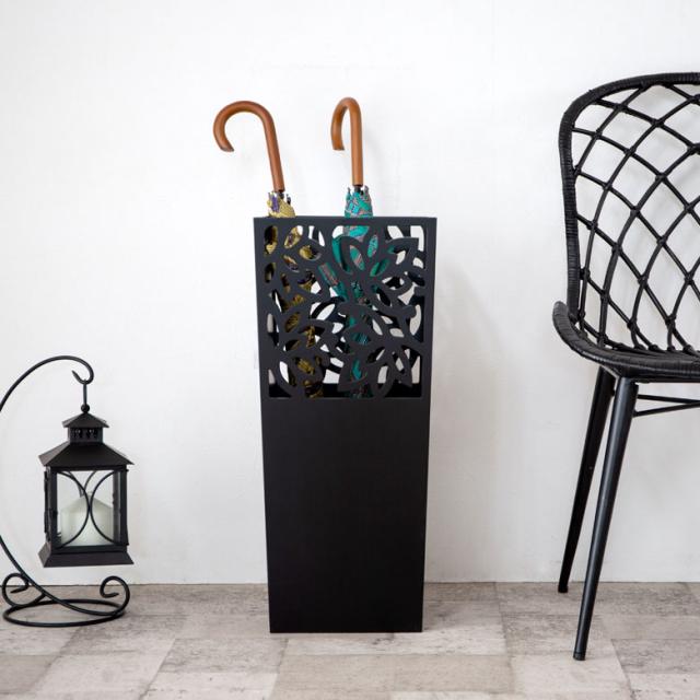 送料無料 蓮の花をモチーフにした彫刻アートの傘立ての通販はau PAY