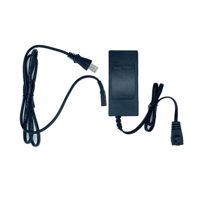 マキタ(makita) 充電式冷温庫用 CW180DZ/CW001GZ/CW003GZ用 ACアダプター パワーコード付き WL00000001