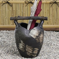傘立て 陶器 アンブレラスタンド 流木付きハケ目 玄関 インテリア かさたて 信楽焼 おしゃれ 和風 北欧【手作り】