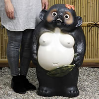 たぬき 置物 名入れ 25号メス狸 縁起物 信楽焼 おしゃれ 和風 陶器 【手作り】_2