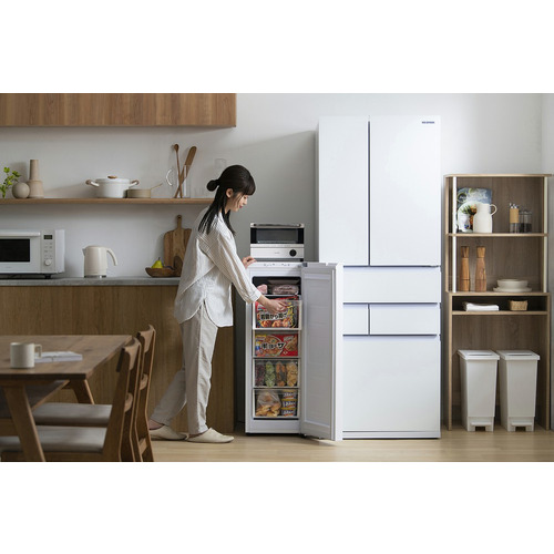 アイリスオーヤマ KUSN−S8C-W 冷凍庫 80L ホワイトの通販はau PAY