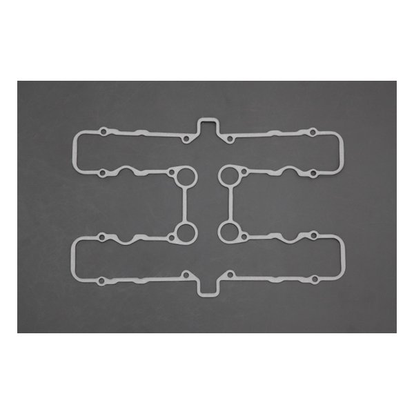 バルブカバ— Ｇ／Ｋ Ｚ７５０—１０００ ７２—７８ 163-201(2611816)代引不可 送料無料