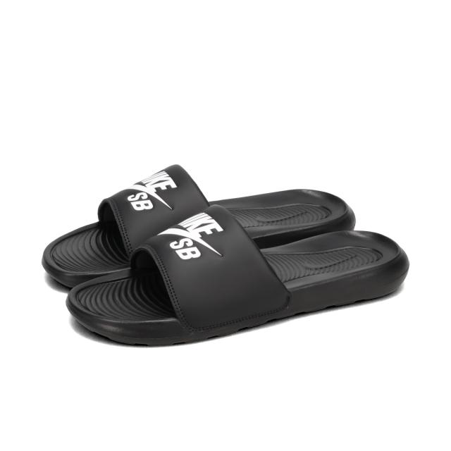 NIKE SB VICTORI ONE SLIDE BLACK/WHITEの通販は 5,280円