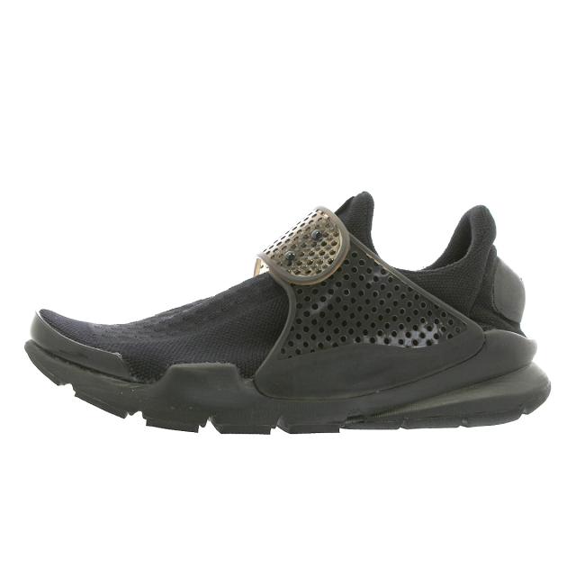 sock dart black