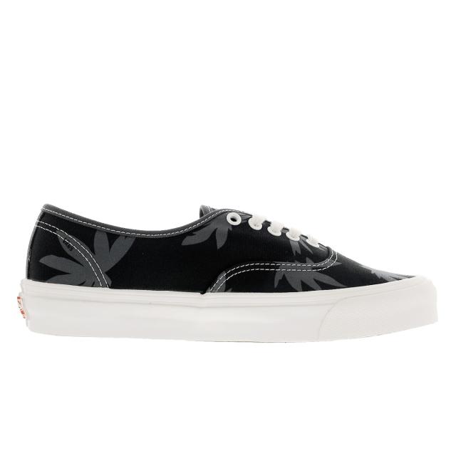 vans vault og authentic