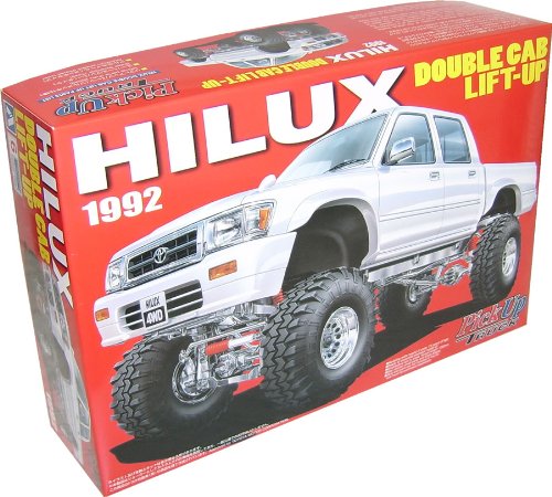 青島文化教材社 1/24 ピックアップシリーズ No.6 トヨタ ハイラックスWキャ(中古品)