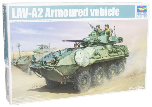 トランペッター 1/35 USMC LAV-A2 ピラーニャ2 プラモデル(中古品)