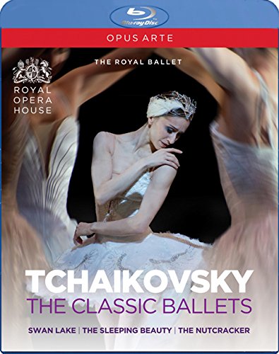 白鳥の湖(２００９)、くるみ割り人形(２００９)、眠れる森の美女(２００６)(中古品)の通販は 7,210円