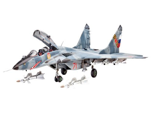 ドイツレベル 1/32 Mig-29UB 複座型 プラモデル(未使用品)