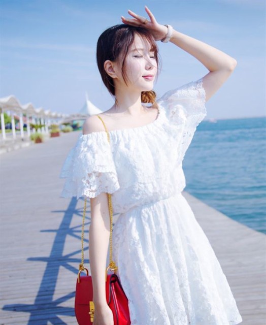 オフショルダーレースワンピース ホワイト 春夏 白ワンピ 刺繍ドレス ビーチワンピ の通販はau Pay マーケット お取り寄せドレスのアルトリアaupayマーケット店