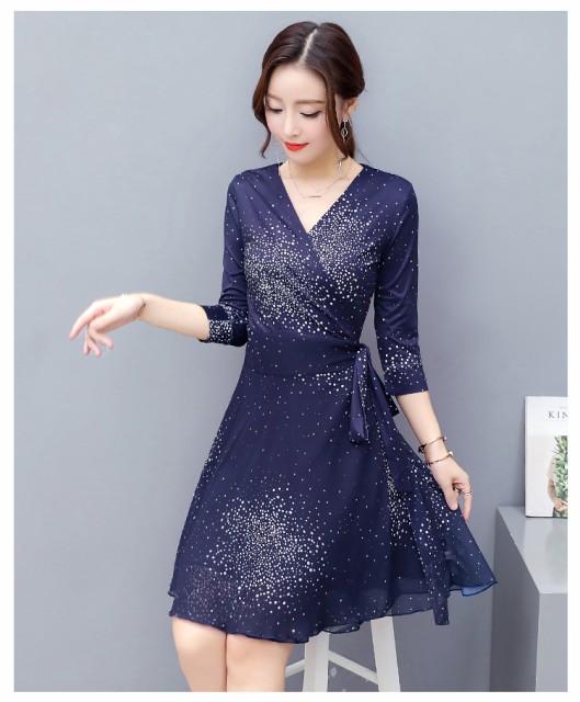 Vネックドットフレアワンピース ネイビー 春夏 パーティドレス 結婚式 二次会 の通販はau Pay マーケット お取り寄せドレスのアルトリアaupayマーケット店