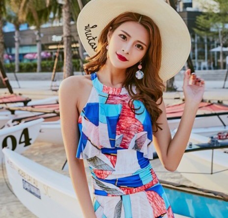 ホルターネックワンピース ブルー 春夏 水着 美ライン ワンピース ショートパンツ の通販はau Pay マーケット お取り寄せドレスのアルトリアaupayマーケット店