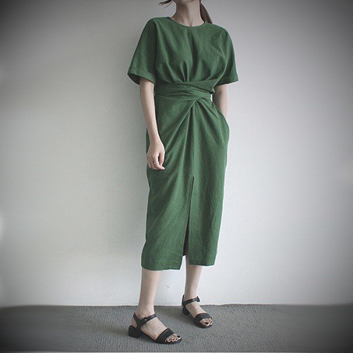 上品 オシャレ 半袖 シンプル ロング丈 ワンピース ロングワンピース スタイルアップ の通販はau Pay マーケット お取り寄せドレスのアルトリアaupayマーケット店