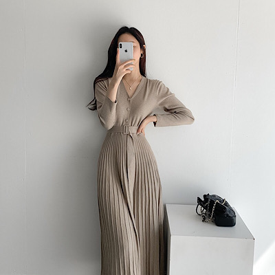 Vネック ベルト付き ニット ワンピース カーキ ひざ下丈 ミモレ丈 カワイイ 韓国 ファッションの通販はau Pay マーケット お取り寄せドレスのアルトリアaupayマーケット店