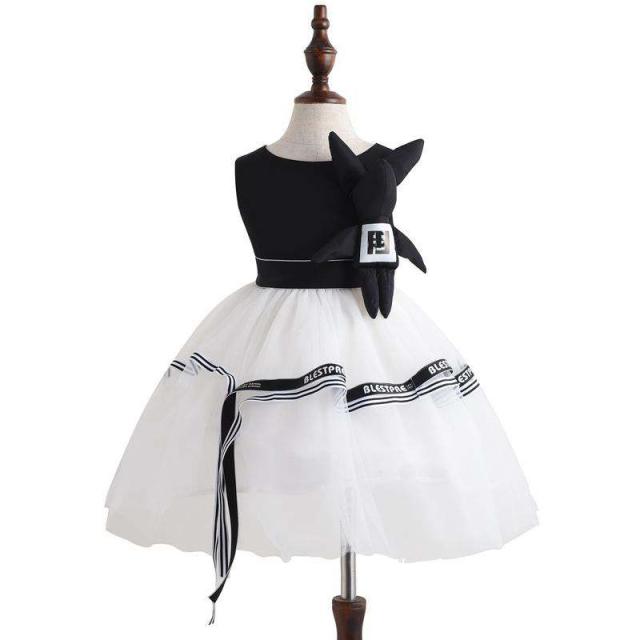 子供 プリンセスライン ワンピース 19 発表会 ファッションショー 子供ドレスの通販はau Pay マーケット Hk S Shop