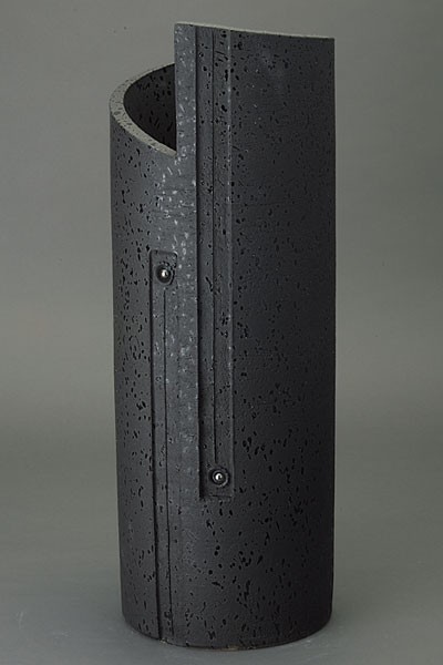 【最短翌日配送！】傘立て 信楽焼 ブラックスパイラル傘立   傘立 陶器    彩り屋の通販は