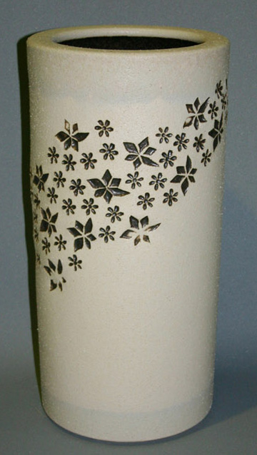 傘立て 信楽焼 白釉小花傘立   傘立 陶器    彩り屋_の通販は 15,240円