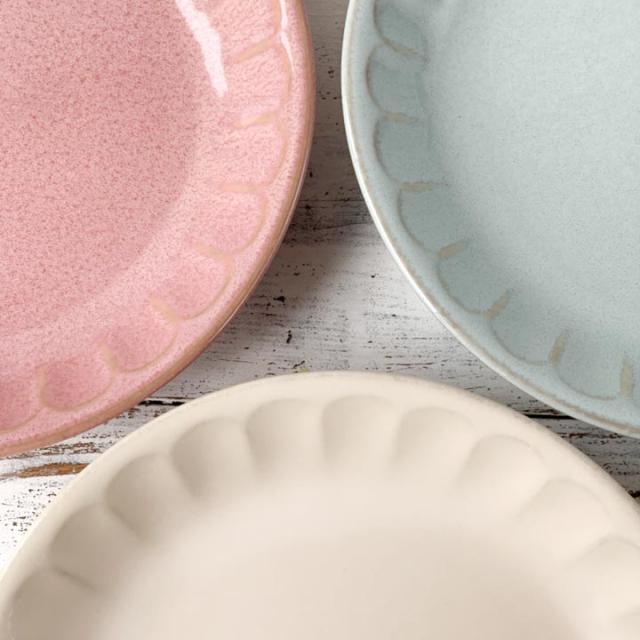 ケーキ皿 14 5cm フルート 3color お皿 おしゃれ 洋食器 皿 プレート 中皿 お菓子 ティータイム カフェ カフェ風 おうちcafe Cafe食器 Rの通販はau Pay マーケット 窯元 ロングアイランド