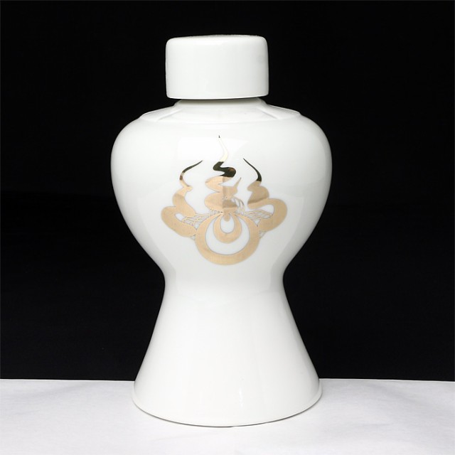 瓶子 神具 へいし 徳利 酒器 神酒 金紋入 紋入り 金 荒神紋 2寸 - 通販 - withyou.com.pt