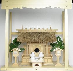 神棚 茅葺一社宮 C型 中〈K-10〉+神具セット（フル・小）+神棚板+雲板（大）のセットの通販は 230,200円