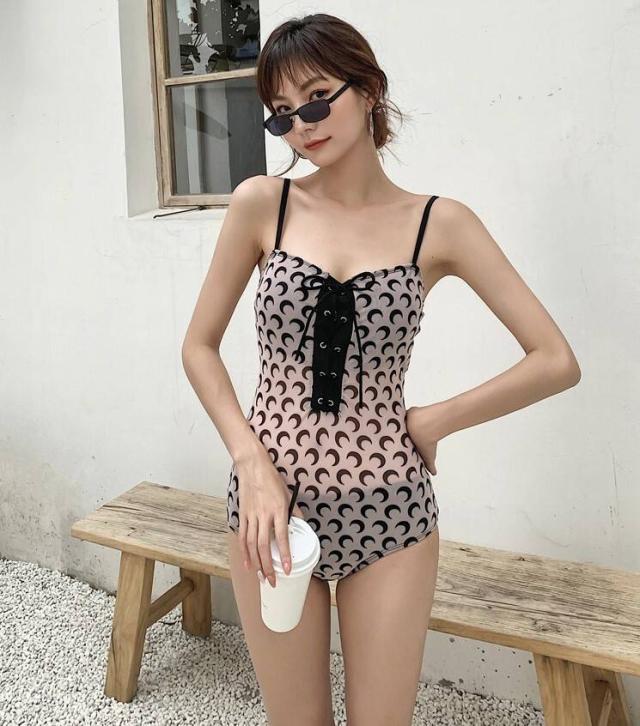 人気満点 ワンピース水着 韓国水着 2点セット 体型カバー水着ワンピース40代 ワンピース水着体型カバーオールインワン ラッシュシャツ シニアファッション Arnabmobility Com