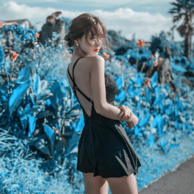 体型カバー 水着 ワンピース 大きいサイズ レディース 2019年新作 ワンピース水着 ビーチウェア 40代 30代 20代 フレアスカート フリル レース 花柄 オールインワン 無地 透け感 シンプル バッククロス 着やせ 韓国 ママ オシャレ ＸＬ 海 プール ブラック ホワイト 体型カバー 水着 ワンピース 大きいサイズ レディース 2019年新作