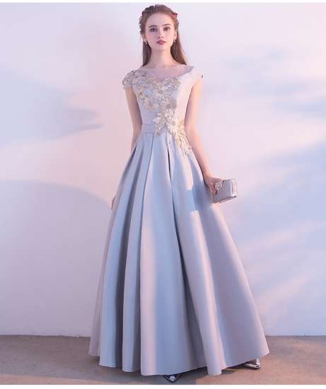 ロングドレス 袖あり パーティドレス 春夏 演奏会 大きいサイズ 30代 ロング丈 半袖 クルーネック 花柄 刺繍 Xライン ガーリー