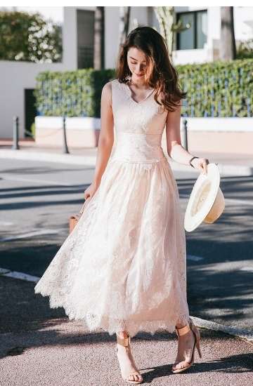 ロングドレス パーティードレス ワンピースドレス ワンピース お呼ばれドレス 春夏 お呼ばれ デート 同窓会 食事会 リゾート 卒業パーティー ゲスト ベージュ ロング丈 袖なし ノースリーブ 刺繍 レース 総レース シフォン フレア Aライン Vネック 20代 30代 40代 カジュアル