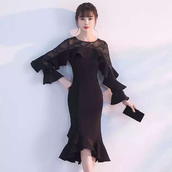 パーティドレス 春夏 二次会 大きいサイズ 30代 ひざ丈 長袖 袖あり ラウンドネック 無地 マーメイドライン 個性的 フリル 黒