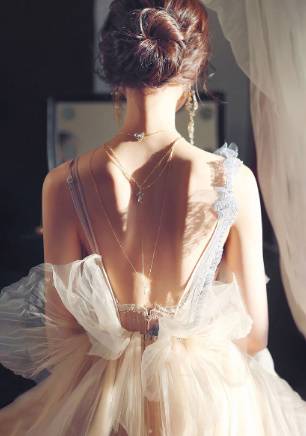 ロングドレス 演奏会 ウェディングドレス 春夏 結婚式 ベージュ バイ