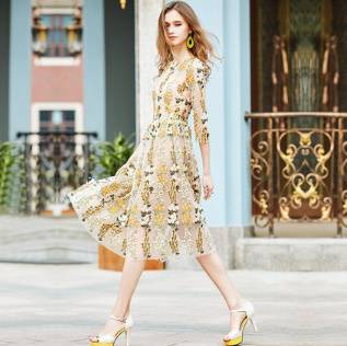 ロングドレス 袖あり パーティードレス ワンピースドレス 春夏 デート 記念日 女子会 ピンク イエロー 大きいサイズ ロング丈 ミモレ丈 五分袖 半袖 Aライン フレア 刺繍 レース 花柄 透け感 シースルー ラウンドネック 20代 30代 大人かわいい フェミニン ガーリー ロングドレス 袖あり パーティードレス ワンピースドレス 春夏 デート