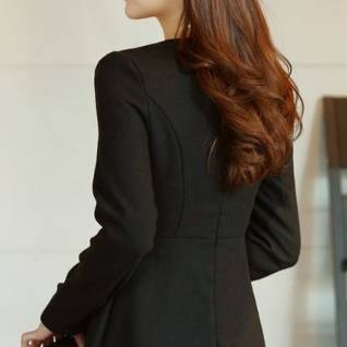 シンプル＆エレガントなワンピース シック モノトーン フェミニン