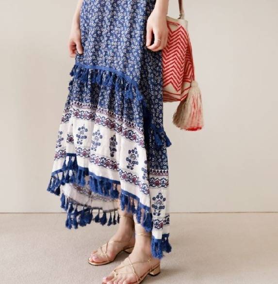 ロングワンピース オフショルダー トレンド 2色 フリル ロング丈 エスニック調 プリント 花柄 パーティー リゾート 旅行 2018年新作 ロングワンピース オフショルダー トレンド 2色 フリル ロング丈