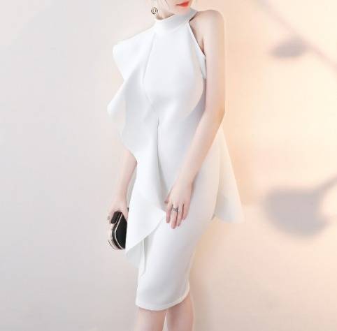 パーティードレス タイトドレス 春夏 結婚式 二次会 披露宴 ホワイト 大きいサイズ ひざ丈 ショート丈 ノースリーブ 袖なし 袖あり Iライン スレンダーライン ビッグフリル 無地 ドレープ 個性的 デザイン ホルターネック 30代 40代 大人 フォーマル シンプル