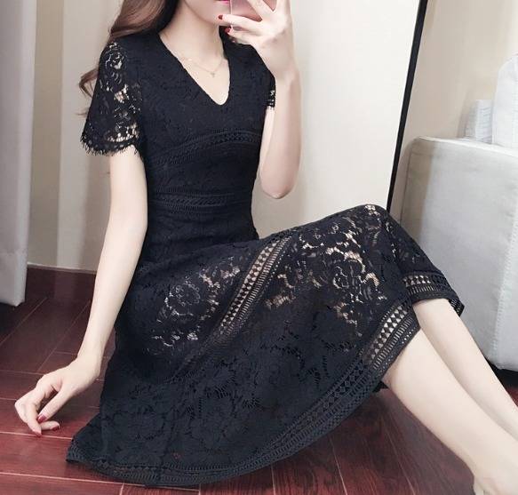 パーティードレス 花柄 レース 半袖 ?ネック ３色 ミモレ丈 Aライン 透け感 フレア エレガント フェミニン パーティー 結婚式 二次会 パーティードレス 花柄 レース 半袖 ?ネック 3色 ミモレ丈 Aライン