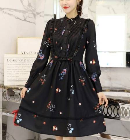 スタンドカラーワンピース ハイウエスト 花柄 プリーツ ブラック 長袖 膝丈 フレア フリル Aライン エレガント 可愛い パーティー